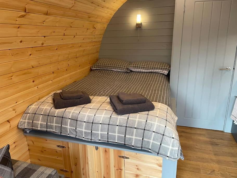 Bonny Wee Snug - Pod In Spean Bridge Apartamento Exterior foto