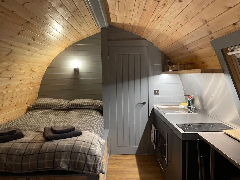 Bonny Wee Snug - Pod In Spean Bridge Apartamento Exterior foto