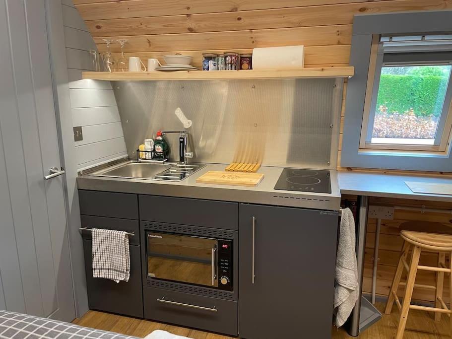 Bonny Wee Snug - Pod In Spean Bridge Apartamento Exterior foto